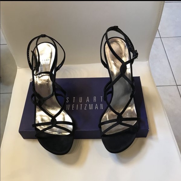Stuart Weitzman Black Heels Size 10 (8-9)run small - Picture 4 of 4